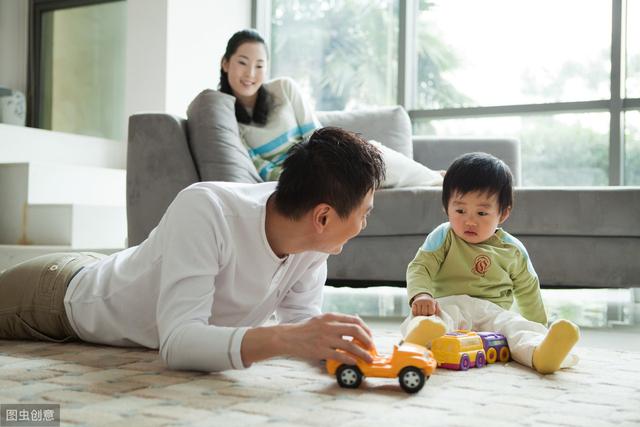 你媽媽是掃垃圾的！放學路上偶見「清潔工媽媽」被同學看不起     10歲女兒「霸氣回嗆」當場暖哭媽媽