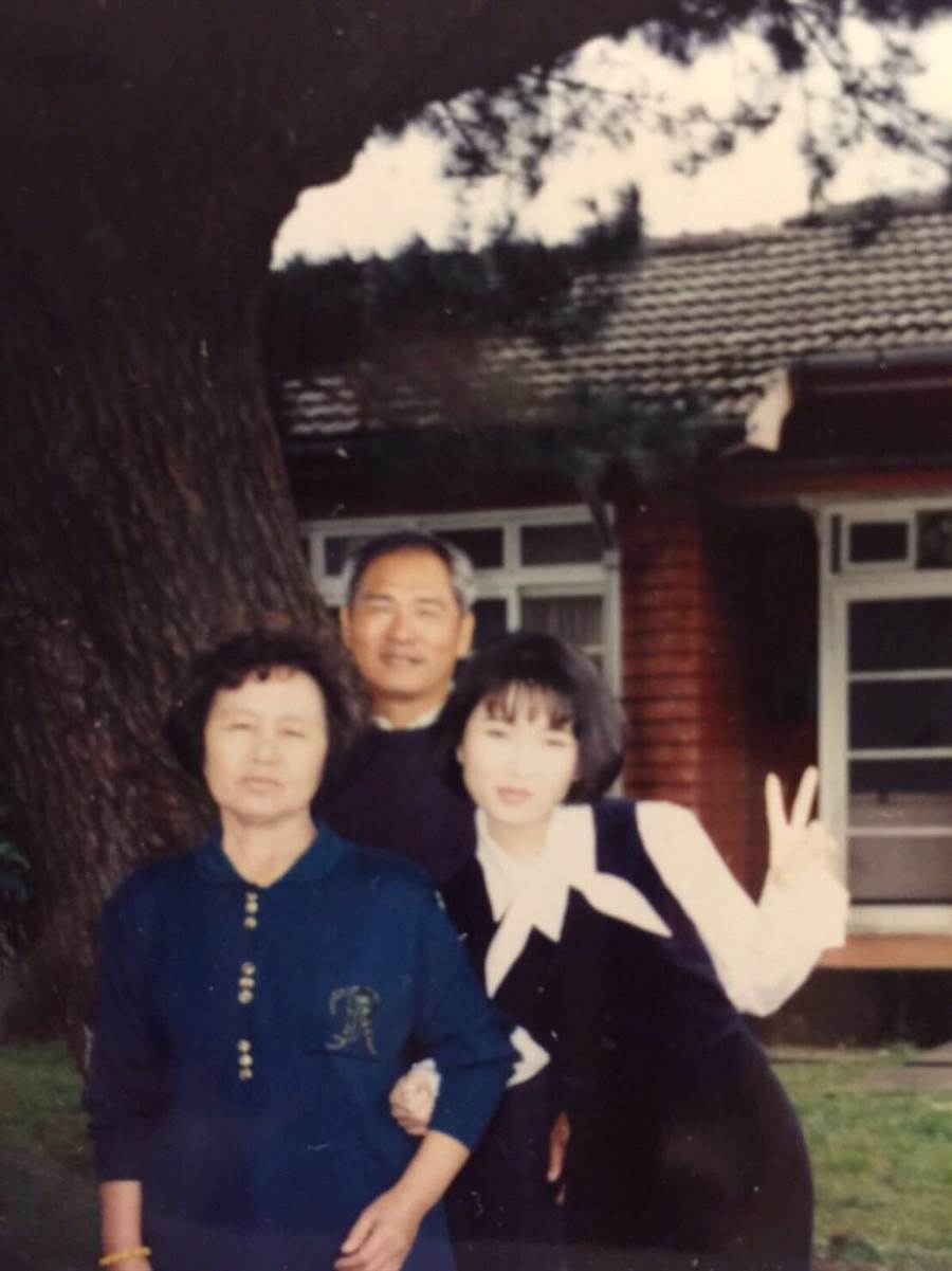張秀卿曾「帶母四處遊玩享福」淚謝32年無私母愛　想念媽媽化成歌「數度崩潰暫停錄音」　：下輩子再當女兒