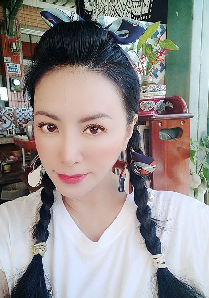 淡出演藝圈多年！58歲女星隱居台東「樂當農婦與世無爭」　穿夾腳拖「淨灘撿垃圾」毫無架子：喜歡現在的生活