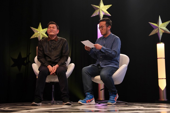 澎恰恰「打電話繫親子情25年」憾未能盡孝失智母　好想媽媽卻「僅找到一張合照」苦勸及時行孝