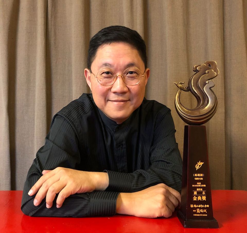 今後每天為妻而活！馮翊綱憶病危「愛妻夜夜守候」淚崩告白　感慨生命無常「80老母相勸」：黃泉路無老少