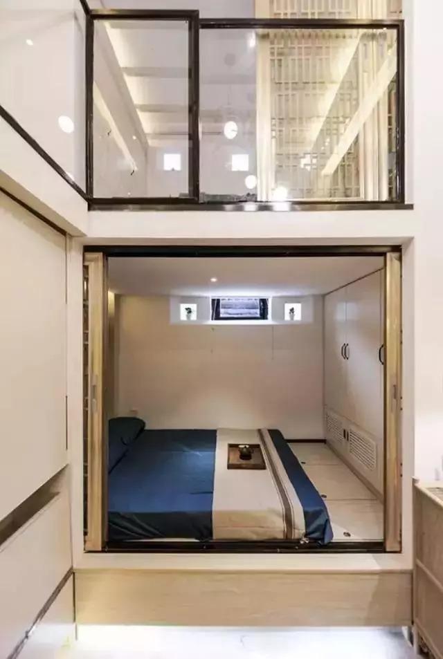 翻新130年老宅！一家五口擠5坪屋「岳父女婿同睡」廚房沒屋頂　專人大改造「五室兩廳中式別墅」網：以為新建