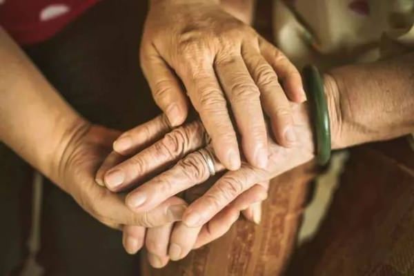 不要不耐煩！「你對父母的態度」決定你過怎樣的人生