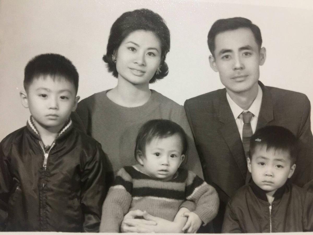 邵昕接連痛失2至親！母子相依「當媽媽開心果」相處像朋友　謝她一路支持「轉戰餐飲」：是最佳後援會團長