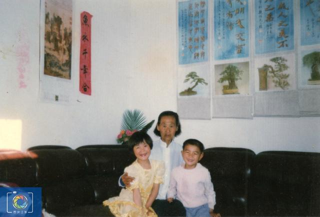 我，今年51歲，30年前嫁給我的老師，陪他開貨車跑運輸賣豬頭肉