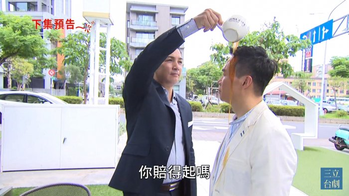 伊正淚憶「忍痛簽放棄急救父親」崩潰：時空錯亂　轉念「雙親都接來家住」生前有好好盡孝