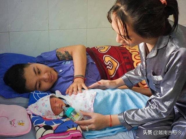 丈夫懷孕生女！越南年輕夫妻「雙雙變性別」生子不耽誤　角色互換後「誕下小天使」轟動全網：孩子該怎麼叫