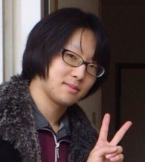 下定決心重生！17歲男在學校「被全班欺負」決定減肥打扮　化妝後「神級美貌」同班男生眼睛一亮：跟我交往