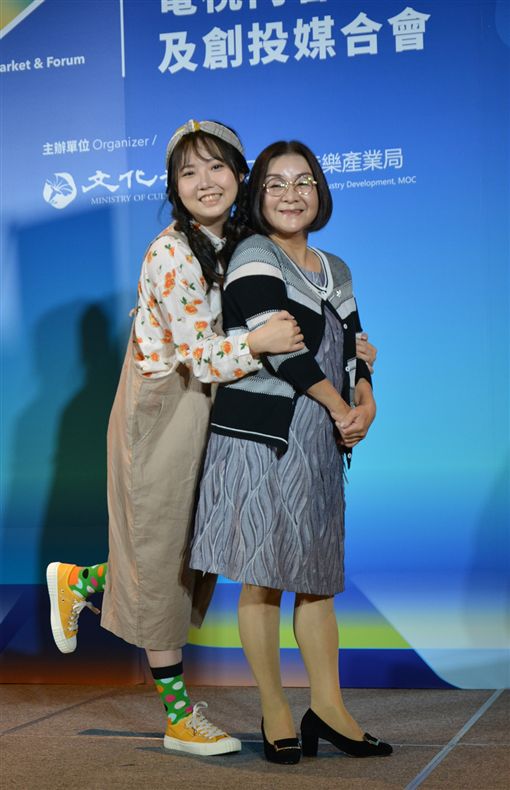 秀場歌后3婚3離！遠嫁花蓮「為前夫花光積蓄」14年仍劃下句點　「四度中風突頓悟」一個人較快活