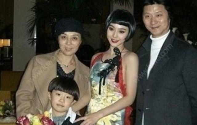 被傳私生子多年 ！范冰冰「終於不再掩飾」　顛倒與范丞丞姐弟關係「全新稱呼」徹底暴露家庭地位