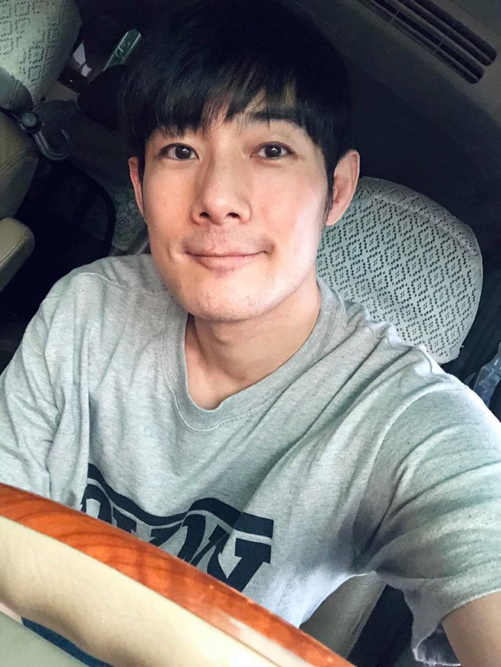 施易男憶亡母「新書名、甜點教室名」藏洋蔥！表白媽媽是情人「來不及給她完整的家」嘆：依然會想念