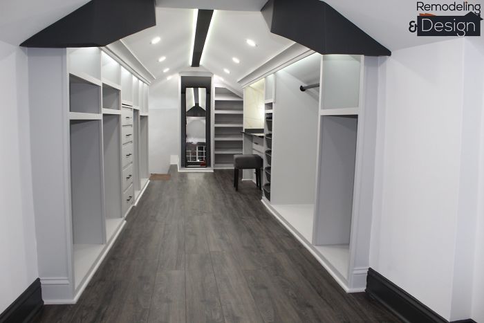 100分老公❤️建築師爸爸「改造破舊閣樓」送媽媽當禮物　變身「絕美質感衣帽間」化妝桌也超狂！