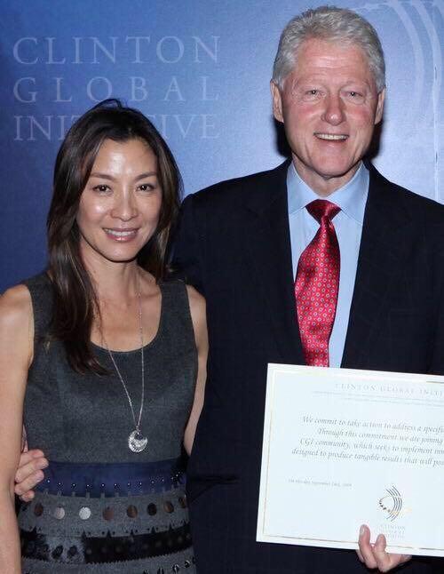 晚點幸福沒關係！楊紫瓊「前夫是28億富商」二婚甜嫁法拉利總裁　熱衷公益「說服美國總統捐2億」全場歡呼
