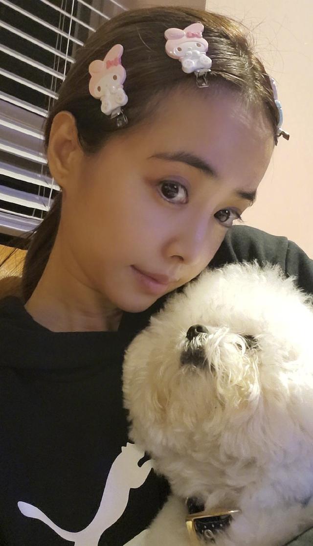 曬火辣瑜伽照！ 39歲蔡依林曬超猛馬甲線「被網友調侃快40歲了」　本尊「超幽默配圖回應」被狂讚高EQ