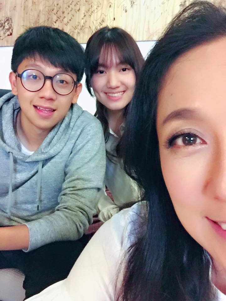 恢單15年！黃韻玲曝「兒子撒嬌超窩心」自豪有女友沒忘媽　伴年邁雙親「鬆口談二婚」：到年紀了