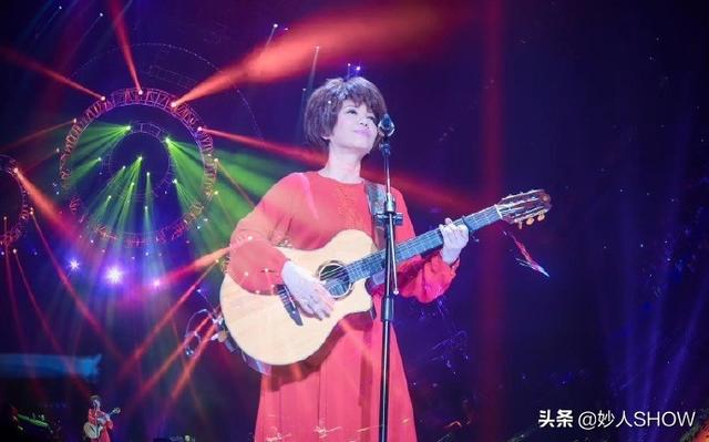 今生不再嫁！68歲蔡琴「苦守10年婚姻無果」2度離婚　曾笑「已經嫁給舞台」卻鬆口遺憾：永遠沒機會了