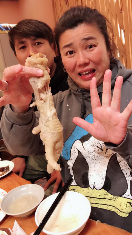 老公窮追不捨！林美秀坦言「尪小14歲不敢嫁」對方求婚2次　「和婆婆親如姊妹」甜喊：多了個媽疼我