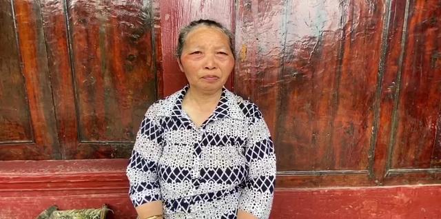 等你回來！全家飯桌「天天多擺一碗飯」往碗裡夾菜　一場意外「最愛兒子缺席32年」無法團圓