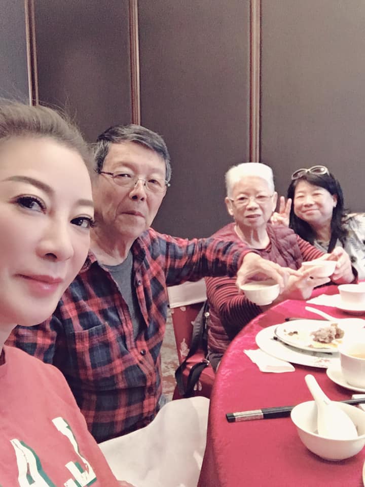 真正孝順是給父母想要的！楊繡惠做盡一切驚覺「爸媽不快樂」　一招「讓老爸阿西滿意了」：最貼心女兒