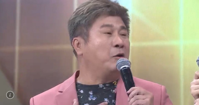 愛要及時說出來！胡瓜憶亡母「曾失去工作動力」淚灑攝影棚　最難忘媽媽「燒一桌客家菜」今再也吃不到