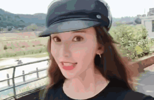 婚後1年認不出！林志玲近照「幸福到長相變了」引網友議論　本尊秒曬「自拍回應酸民」網呼：還是自然最美