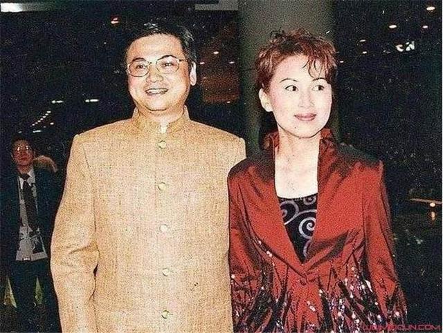 專情換來不珍惜！女星尪「敗光家產人間蒸發」為愛不願分開　不惜負債千萬「親人決裂兒子生病」終看破