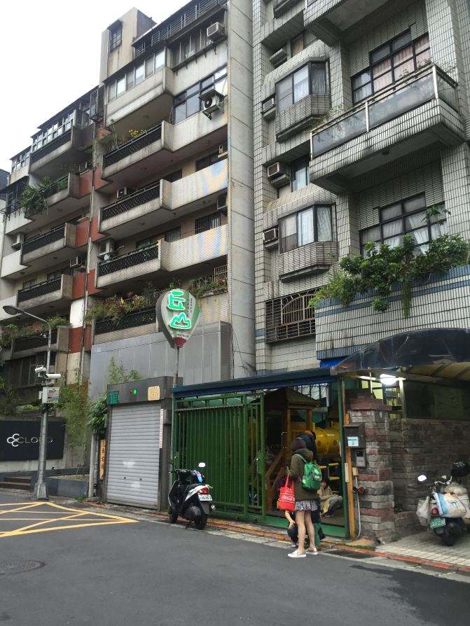 僱保姆照顧母親9年！ 老人走後「保姆獲450萬房產」　女婿把保姆告上法庭「保姆的反擊」全網稱讚：她應得的
