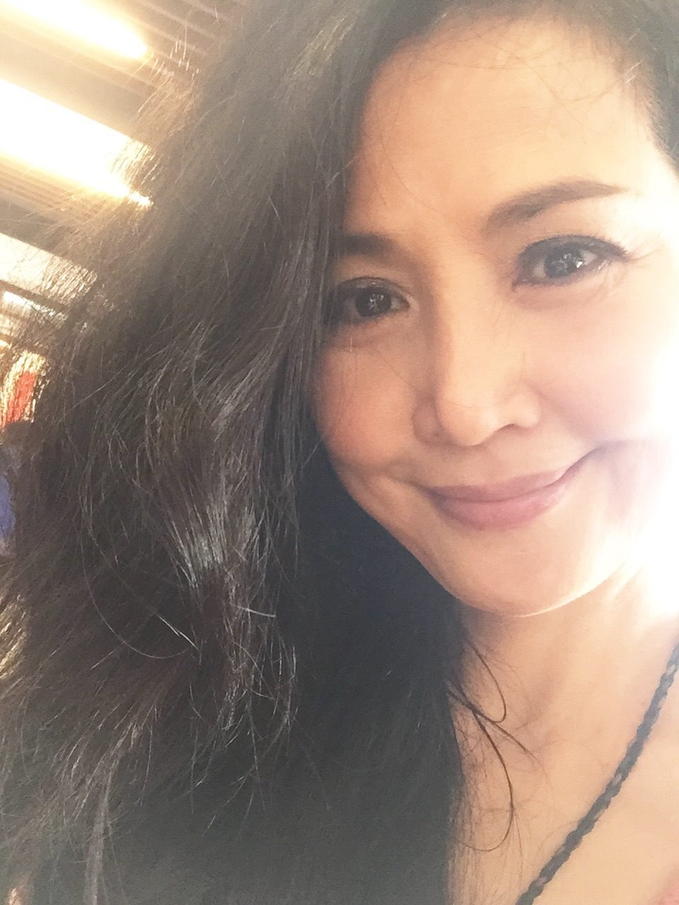 于台煙自揭「感情狀態」嘆：受到父母婚姻影響　「55歲至今單身」坦言判斷力有問題