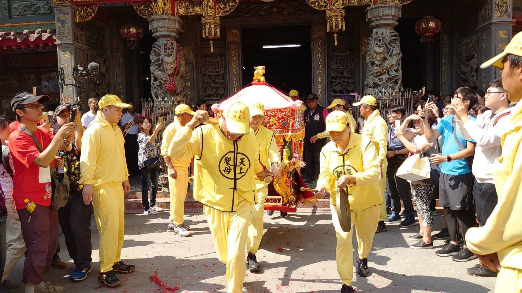 彰化回鑾駐駕！白沙屯媽祖「被店家拒絕」送客：生意不方便　現場全傻眼「娘娘反應也超霸氣」