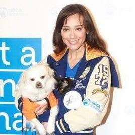 原本是豪門千金！53歲女星「演出美艷電影遭離婚」　二度結婚「老公竟是80億富豪」差20歲依然幸福