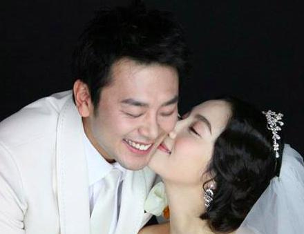 婚姻僅13天！因戲生情「先有後婚」　度蜜月大吵「老公動手孩子沒了」她含淚控告：以後再也懷不了孩子