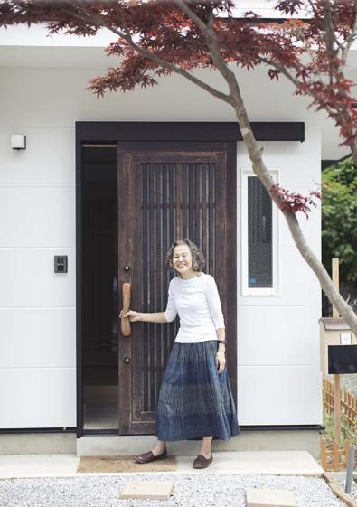 當了44年家庭主婦！5點就起床「從早忙到晚」仍樂在其中　「打理一家9口不是問題」做家事做出興趣