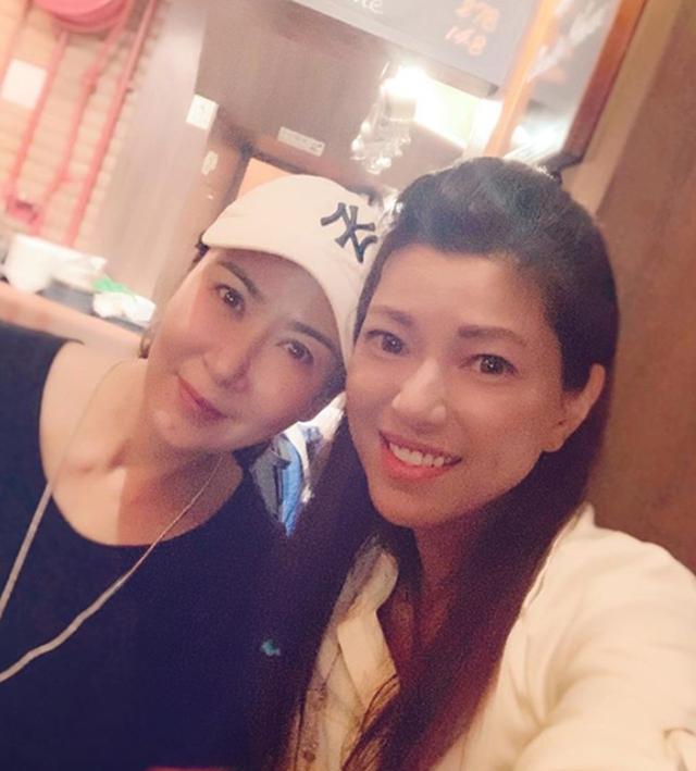 曾因拒拍電影被打斷肋骨！息影後嫁富商「對她始終如一」　53歲近照「氣質不輸邱淑貞」：真正的天然美女