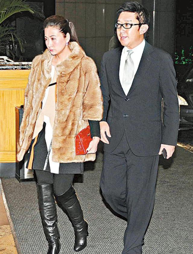 曾因拒拍電影被打斷肋骨！息影後嫁富商「對她始終如一」　53歲近照「氣質不輸邱淑貞」：真正的天然美女