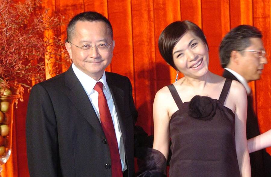 張清芳「僅花500拿16億贍養費」斷開15年婚！離婚真正原因曝光「我成了局外人」：不再為兒隱忍