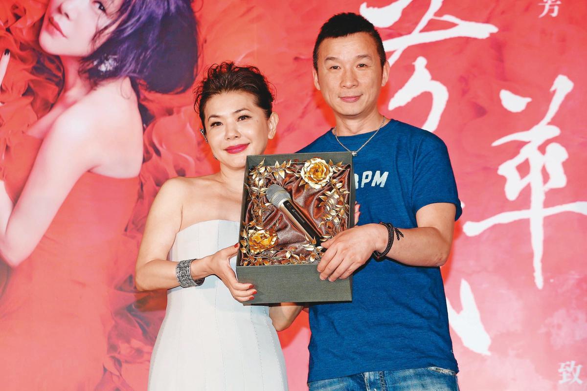 張清芳「僅花500拿16億贍養費」斷開15年婚！離婚真正原因曝光「我成了局外人」：不再為兒隱忍
