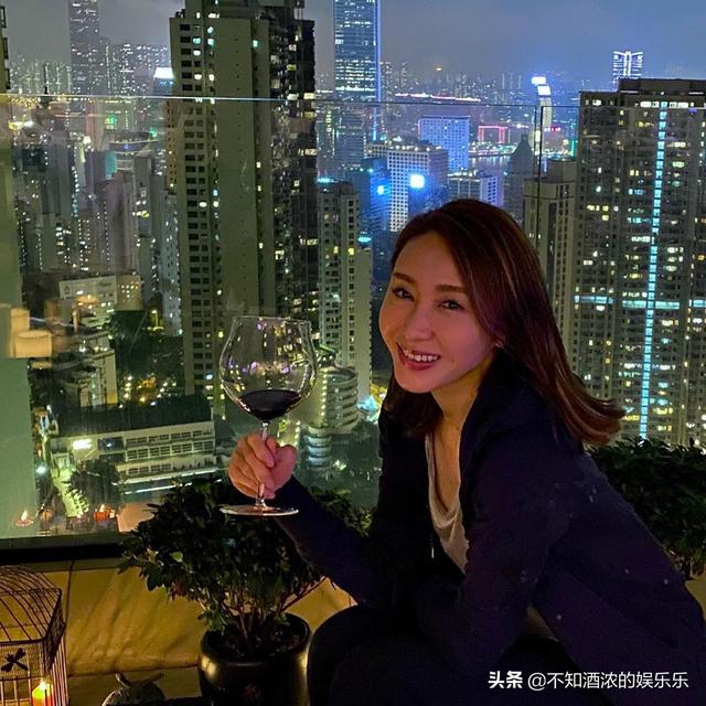 張柏芝唯一承認比自己美的女人！48歲黎姿近照美翻「皮膚好到看不出年齡」 　 大方PO文分享「養出好肌膚關鍵」