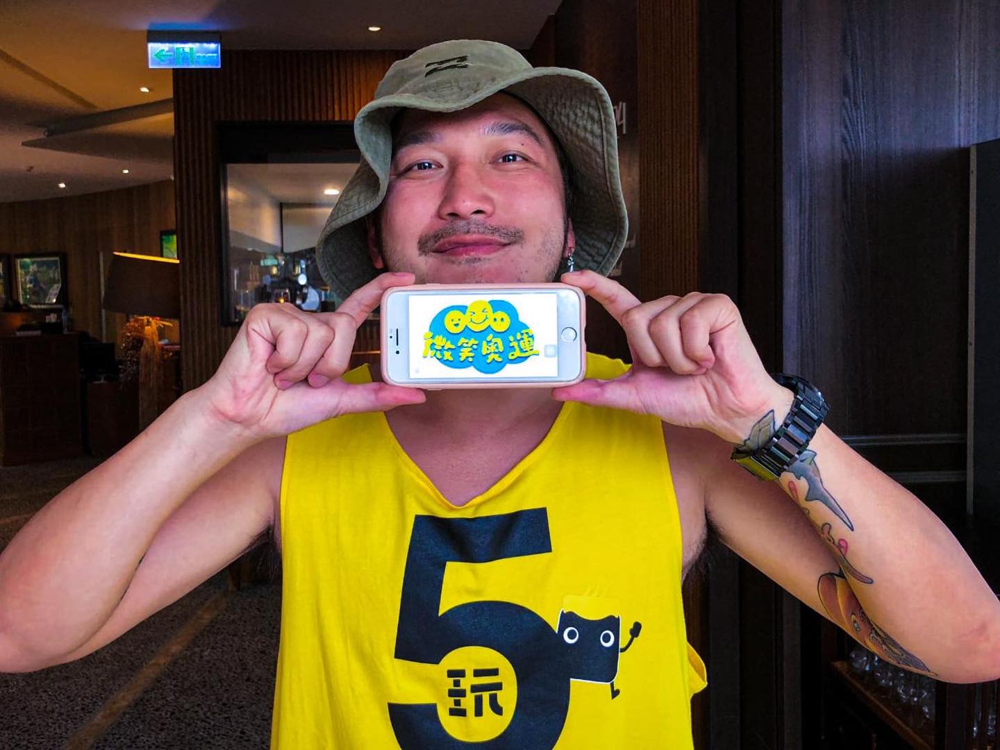 父子8年沒說話！男星曝童年心酸「聽到撫養權給妳」奪門推爸　長大才釋懷「咬牙獨扛父債」連憲哥都不知