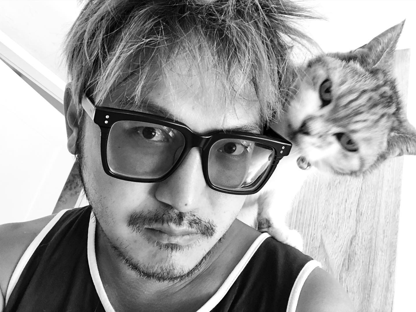 父子8年沒說話！男星曝童年心酸「聽到撫養權給妳」奪門推爸　長大才釋懷「咬牙獨扛父債」連憲哥都不知