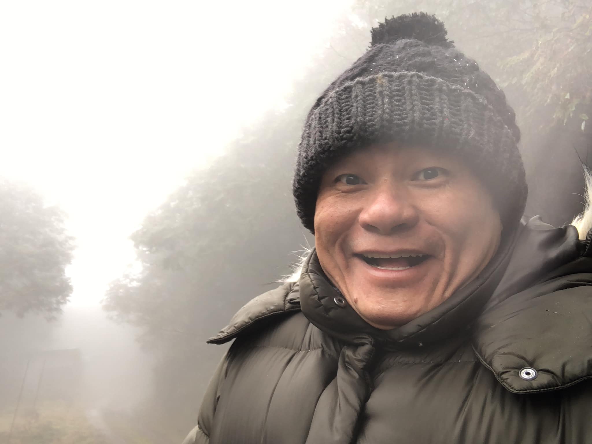 婚姻曾被退學！許效舜認「對上段婚失職」重修學分　再婚10週年「轉變愛家好男人」小24歲妻甜笑：非他莫屬
