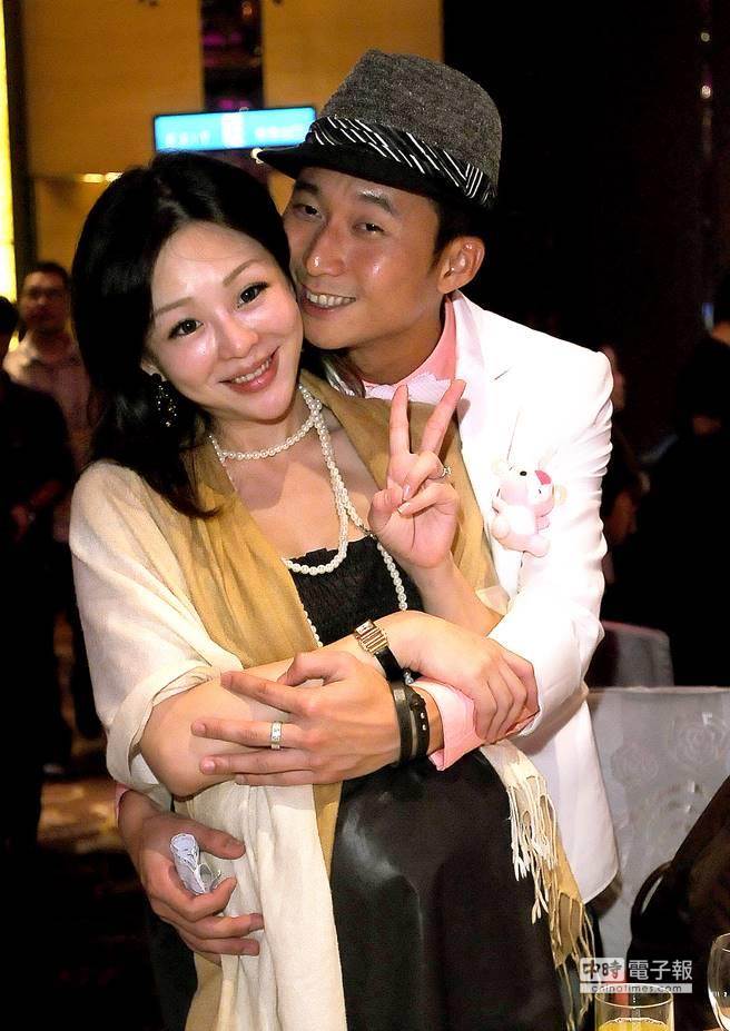 浩子不捨「老婆產後受苦」霸氣結紮：第一次看到她哭　婚後「財產全上繳愛妻」樂當伸手牌
