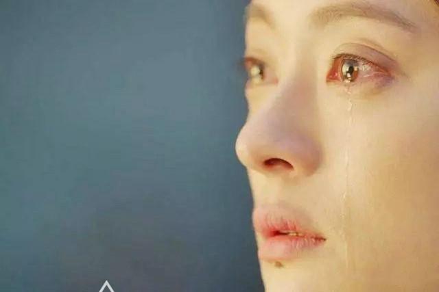 資助男孩十多年！考上大學停止資助「他卻發千字文」罵哭恩人孫儷：我想毀了她 　「現狀曝光」網友：不值得同情