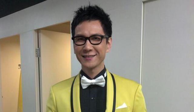 男星從小不缺錢「與李嘉誠兒同校」堅持自己闖蕩　3年買下2豪宅「與妻結婚22年不生子」低調恩愛