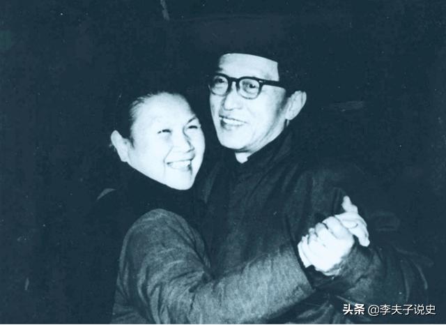人生如戲！民國男神苦追終成眷屬「被抓5年誤傳離開消息」　歷劫歸來「老婆跟好友生7兒女」黯然返家