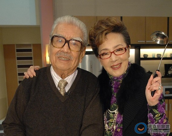 70年代紅透半邊天！台灣第一代主持人「2段婚姻皆無緣相守」成遺憾　83歲轉念「找友相伴享晚年」