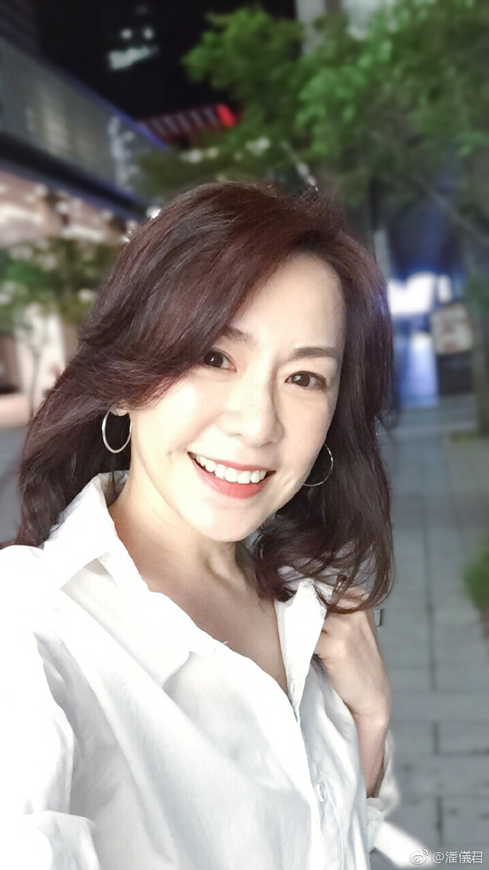 戲如人生！潘儀君昔男友「下榻陳孝萱住處」主動斷12年情　今走出情傷「51歲現況曝光」