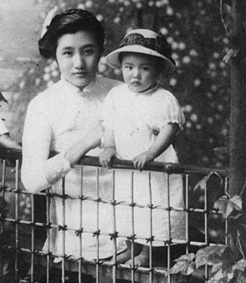 為母則強！她離婚「只要孩子不拿錢」被丈夫笑不識相　後成百年飯店創始人「4女兒各個成材」徹底翻身