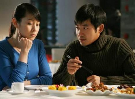 嫁鳳凰男老公！婆婆每月來家一趟要錢「不給就是不孝」　聰明媳婦一招反擊「婆婆從此不敢再上門」  