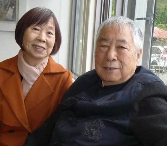 少了妳世界崩塌！84歲主播憶亡妻「唸寄不出去的情書」淚崩告白　「身邊人勸他放下」他嘆：真的太難了
