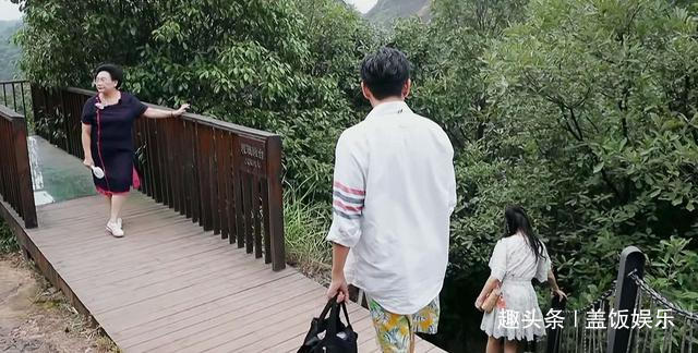 堅決不讓爬！伊能靜阻止婆婆「繼續爬山」產爭執　談感人背後「婆媳雙雙落淚」：婆婆為成全我們受了大苦
